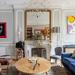 Veeve - The Artist\'S Residence